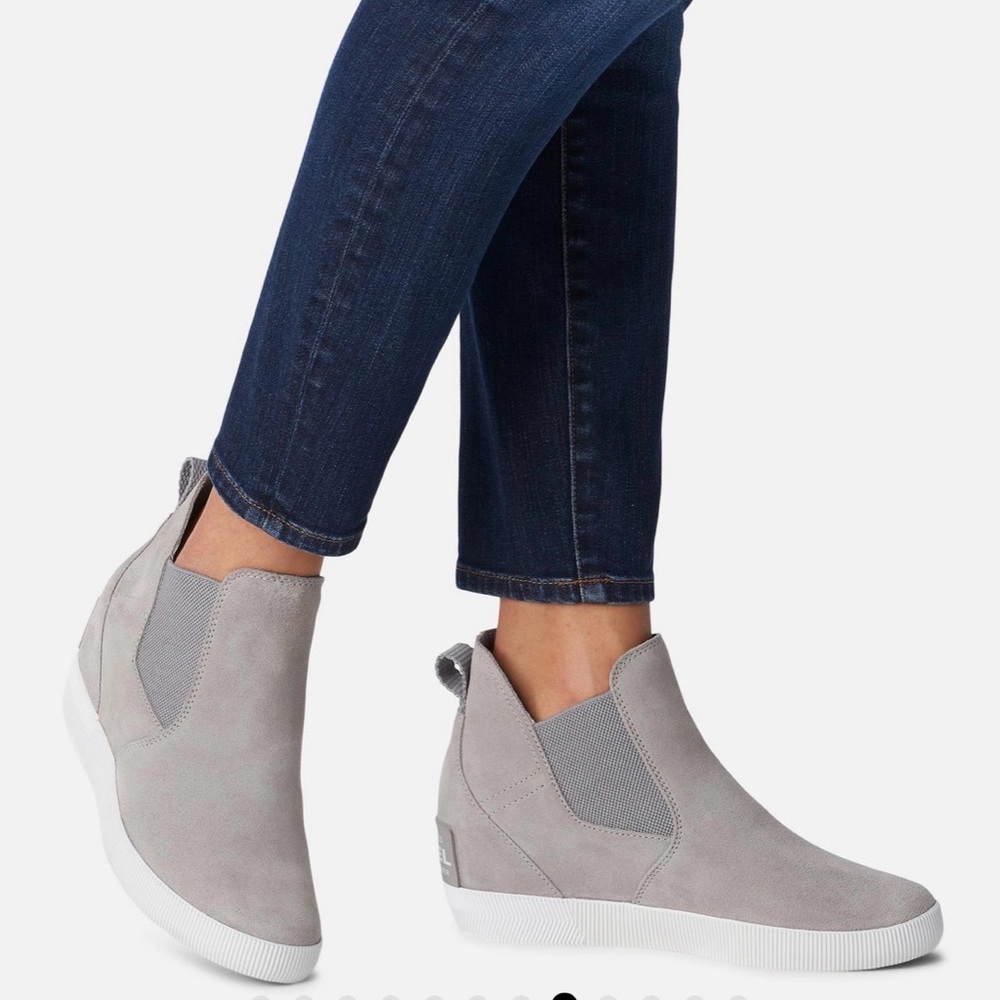 Sorel Women's Gray Slip-On Sneakers